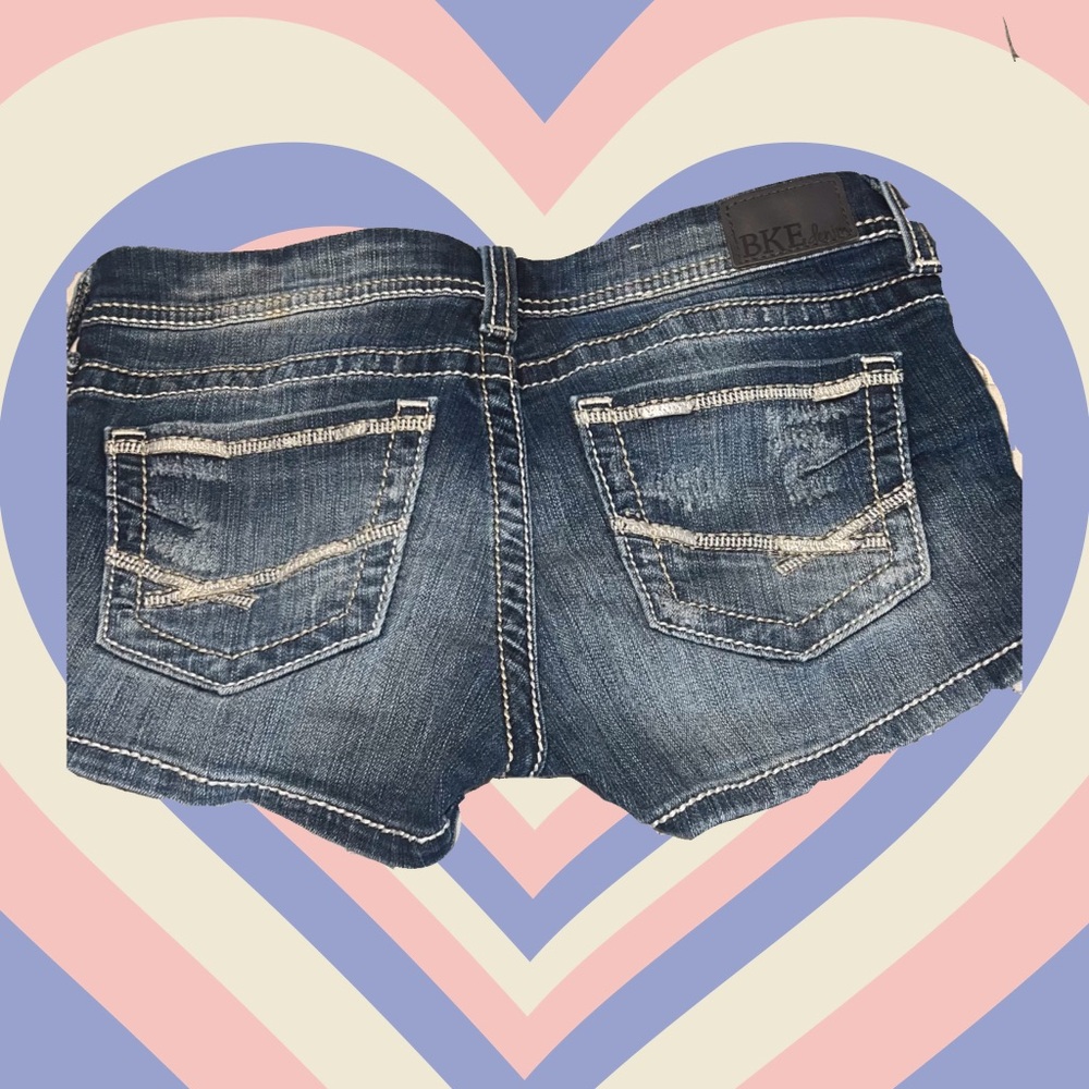BKE Sabrina shorts